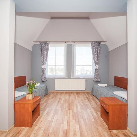 Hotel Ada Wiekszyce Екстер'єр фото